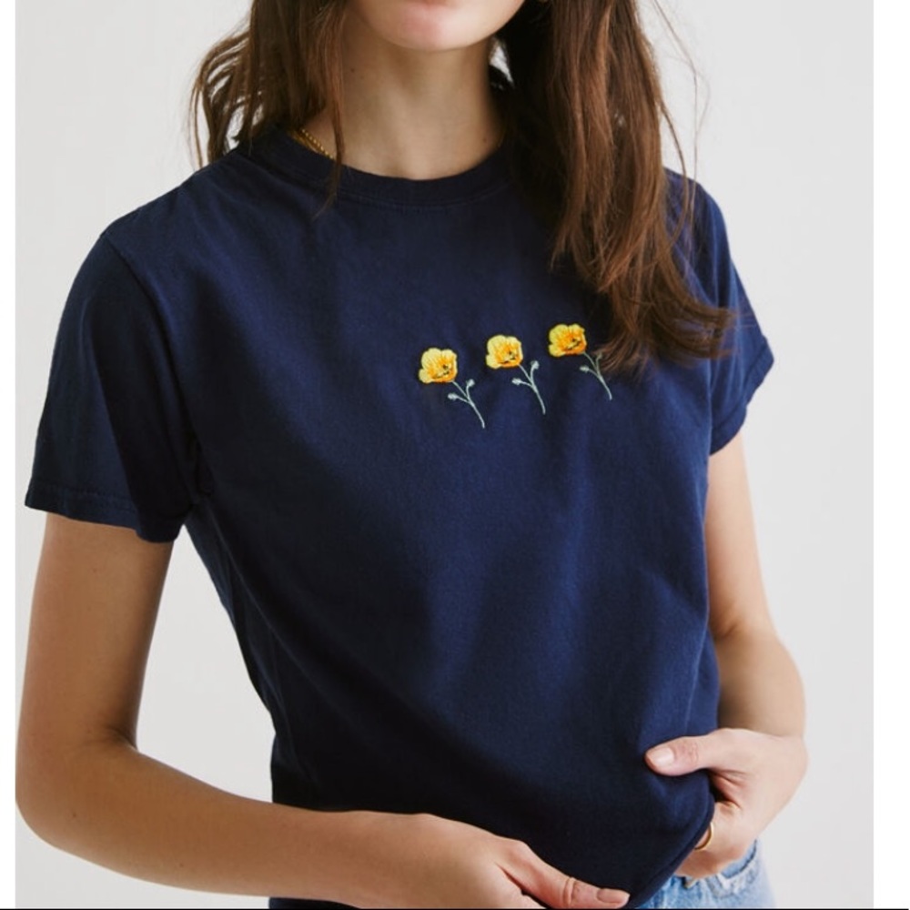 Brandy Melville Poppy shirt